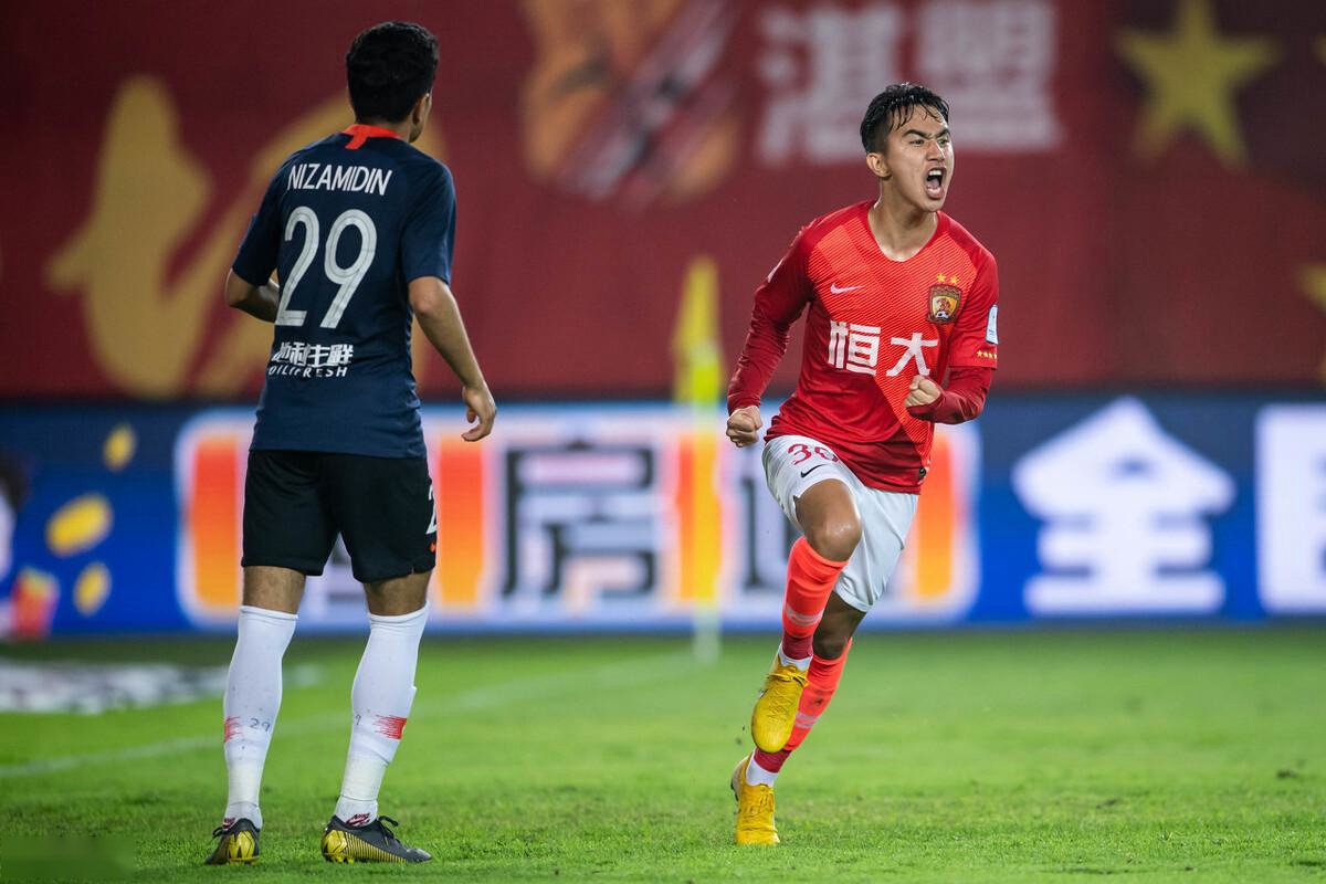 法甲国际比赛日走向成谜，成都蓉城篮板制胜，赛场秩序良好，球队文化再被提及